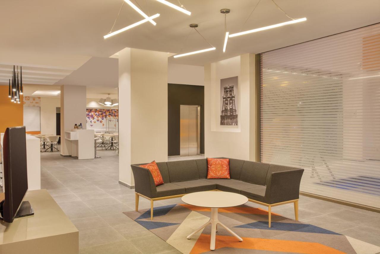 Fiesta Inn Express Puebla Explanada Ngoại thất bức ảnh